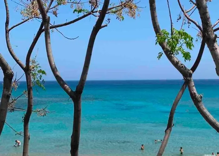 アパート Quiet Kykladesag10/near The Beach, パラリムニ